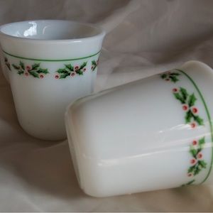 White Corning mugs with poinsettia flower detail
